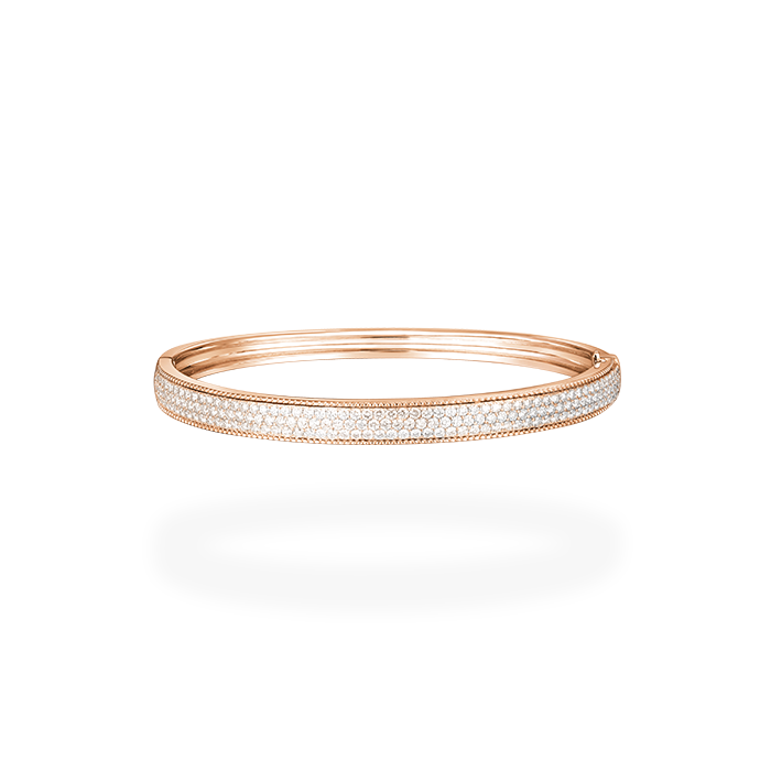 Thick pavé diamond bangle